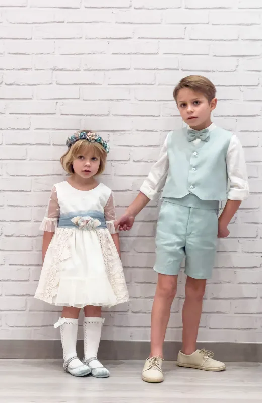 Vestido niña Arras bordado con manga francesa ideal para ceremonia infantil