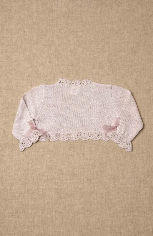 Tradición que abriga con gusto chaqueta niña ceremonia de punto fino en tono metalizado, con encajes y lazos, perfecta para Comunión, Arras u otras ceremonias u ocasiones especiales
