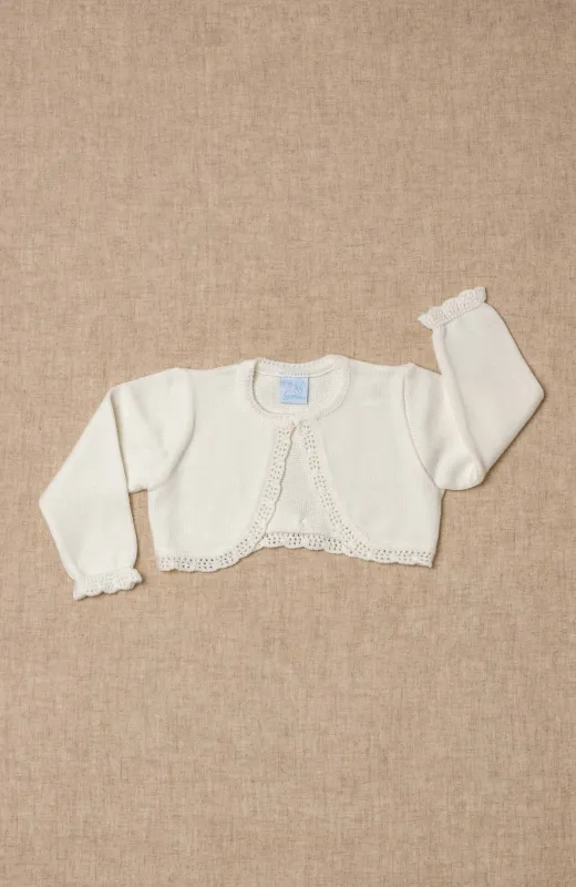 Ligera, delicada, imprescindible Chaqueta niña bebe Ceremonia color crudo, ideal para Bautizo y otras celebraciones infantiles