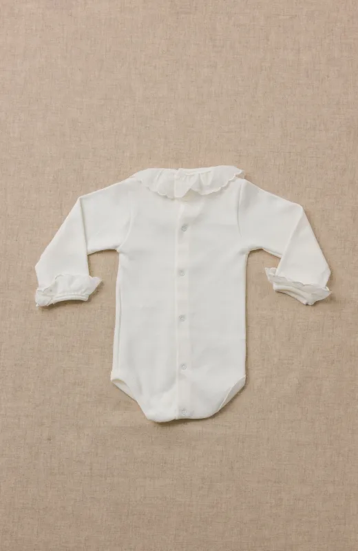 Elegancia en forma de caricia Body de bebé con volante bordado de manga larga facil de poner