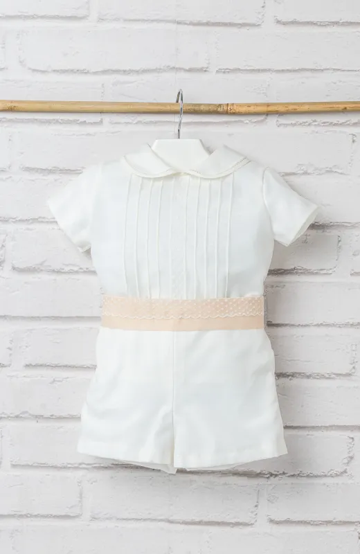 Traje de Bautizo de niño con fajín camel