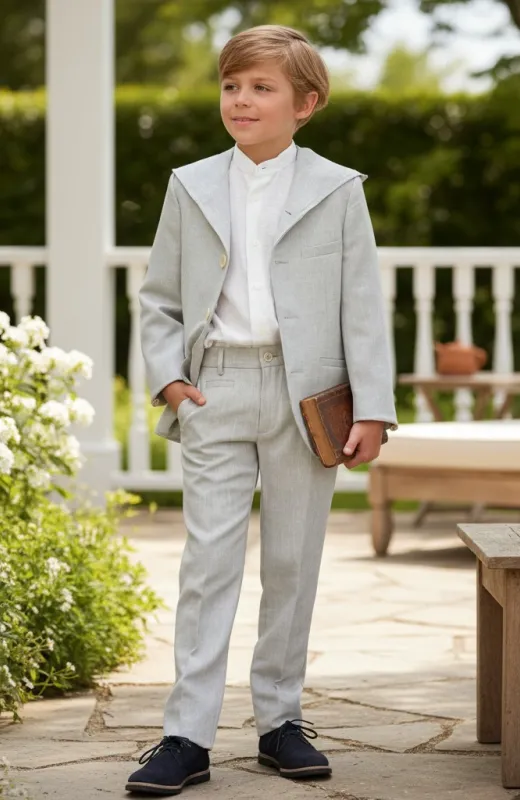 Traje de niño en lino gris con capucha Kikin