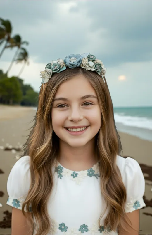 Corona ceremonia niña flores verde