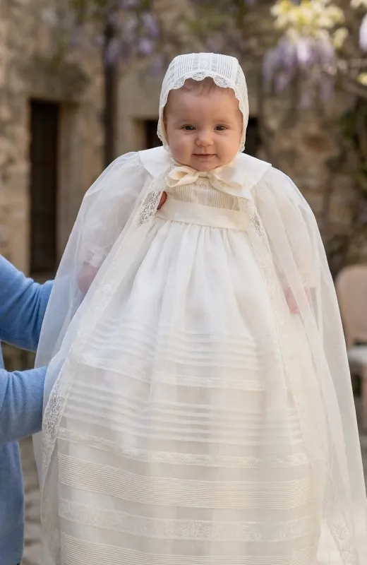 Faldon con capa y capota bautizo bebe