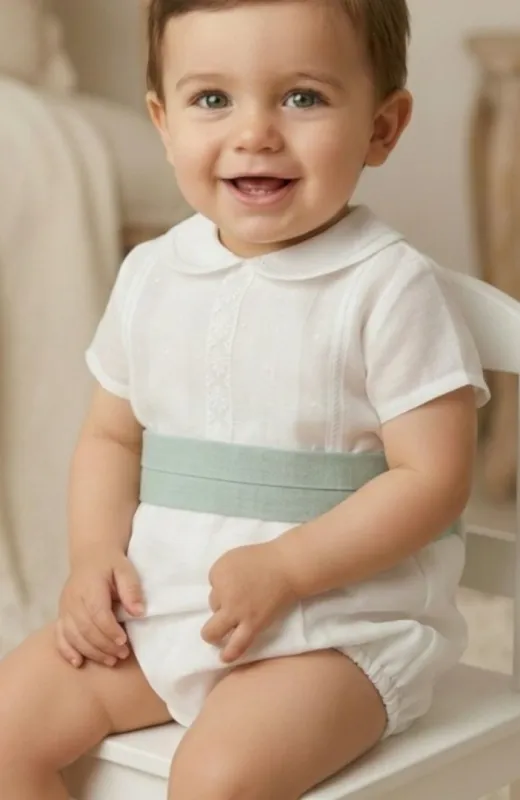 Traje Bautizo fajín verde Villanueva