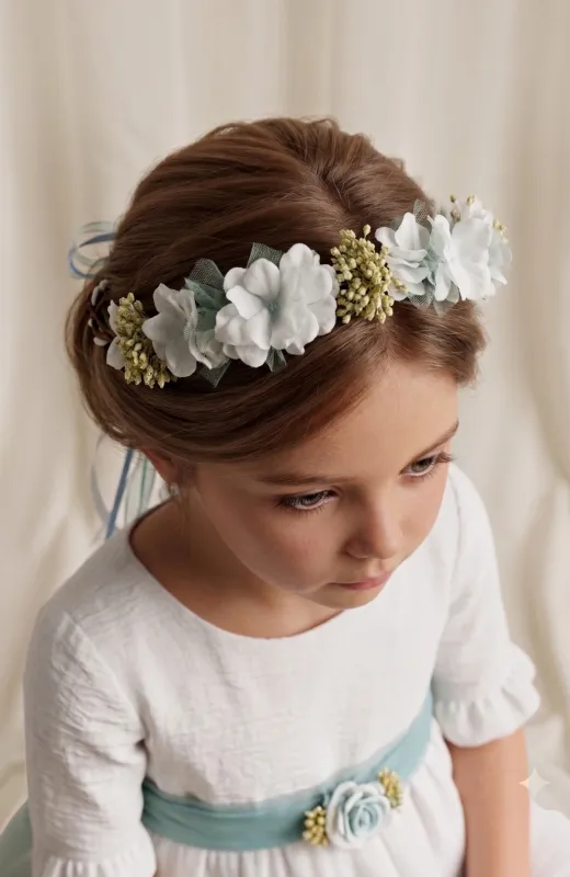 Corona niña ceremonia verde Urraca