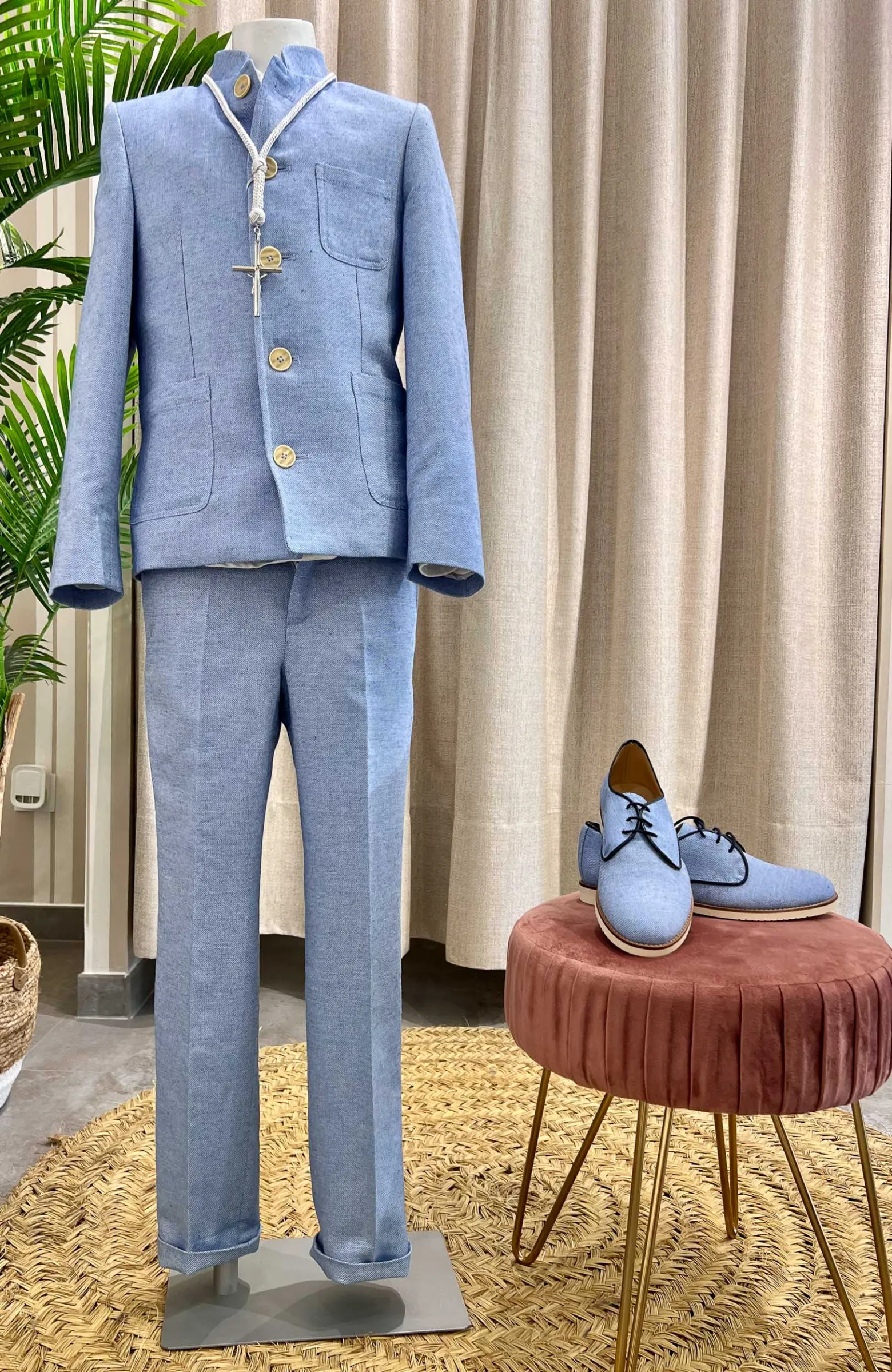 TRAJE NIÑO CUELLO MAO AZUL