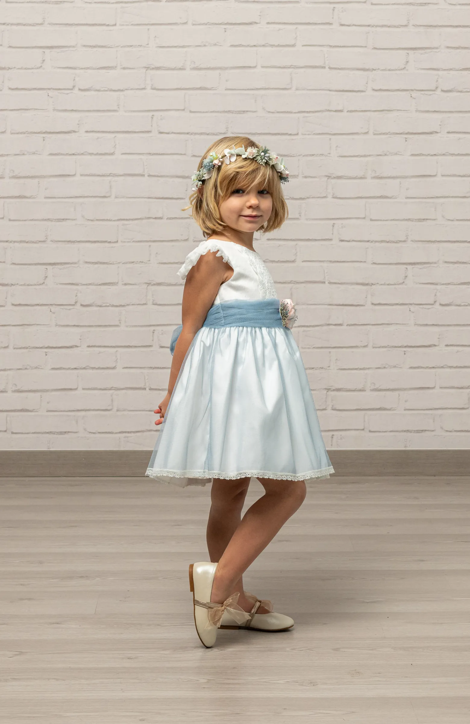 Vestido niña Ceremonia falda azul ideal para arras