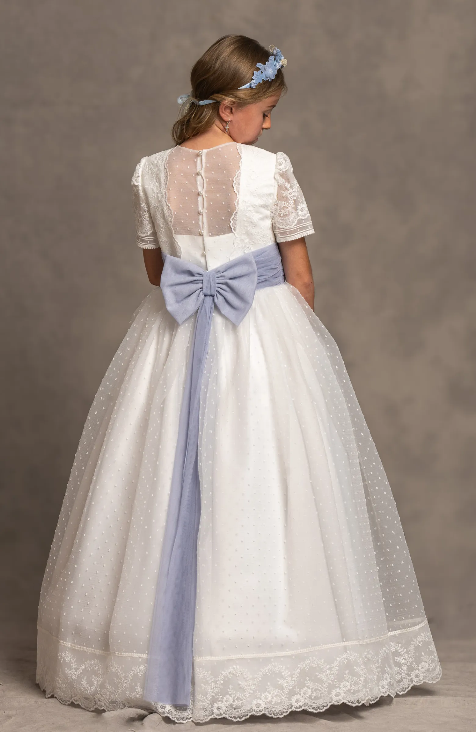 Vestido de Comunión fajín celeste