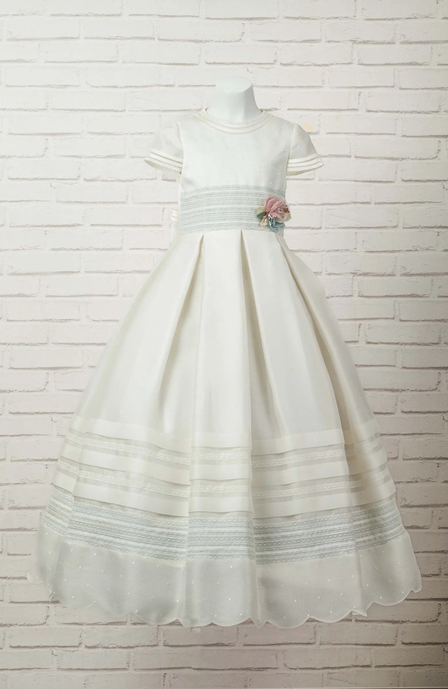 Vestido de Comunión niña Outlet de seda