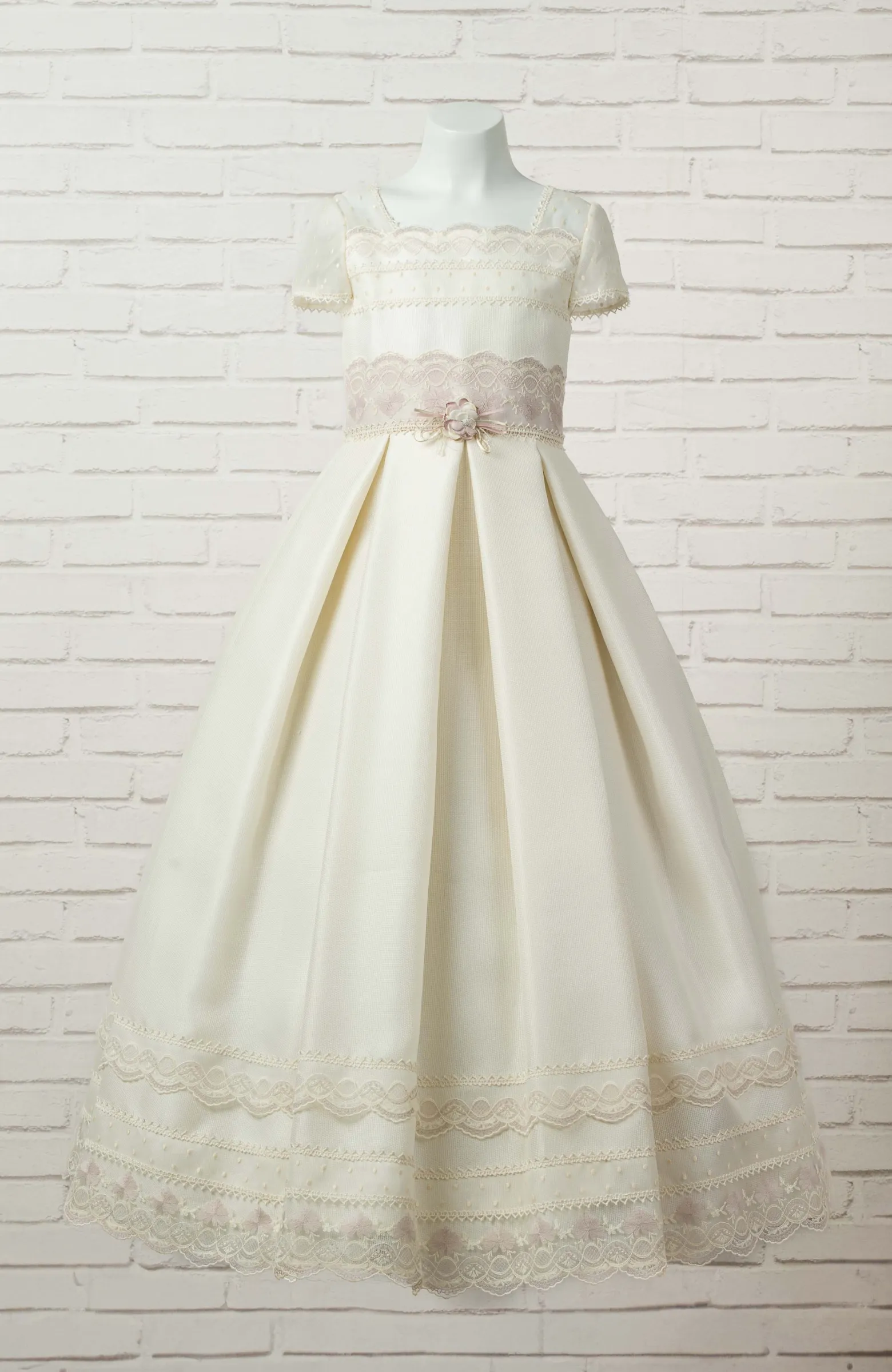 Vestido de Comunión niña Outlet clásico seda