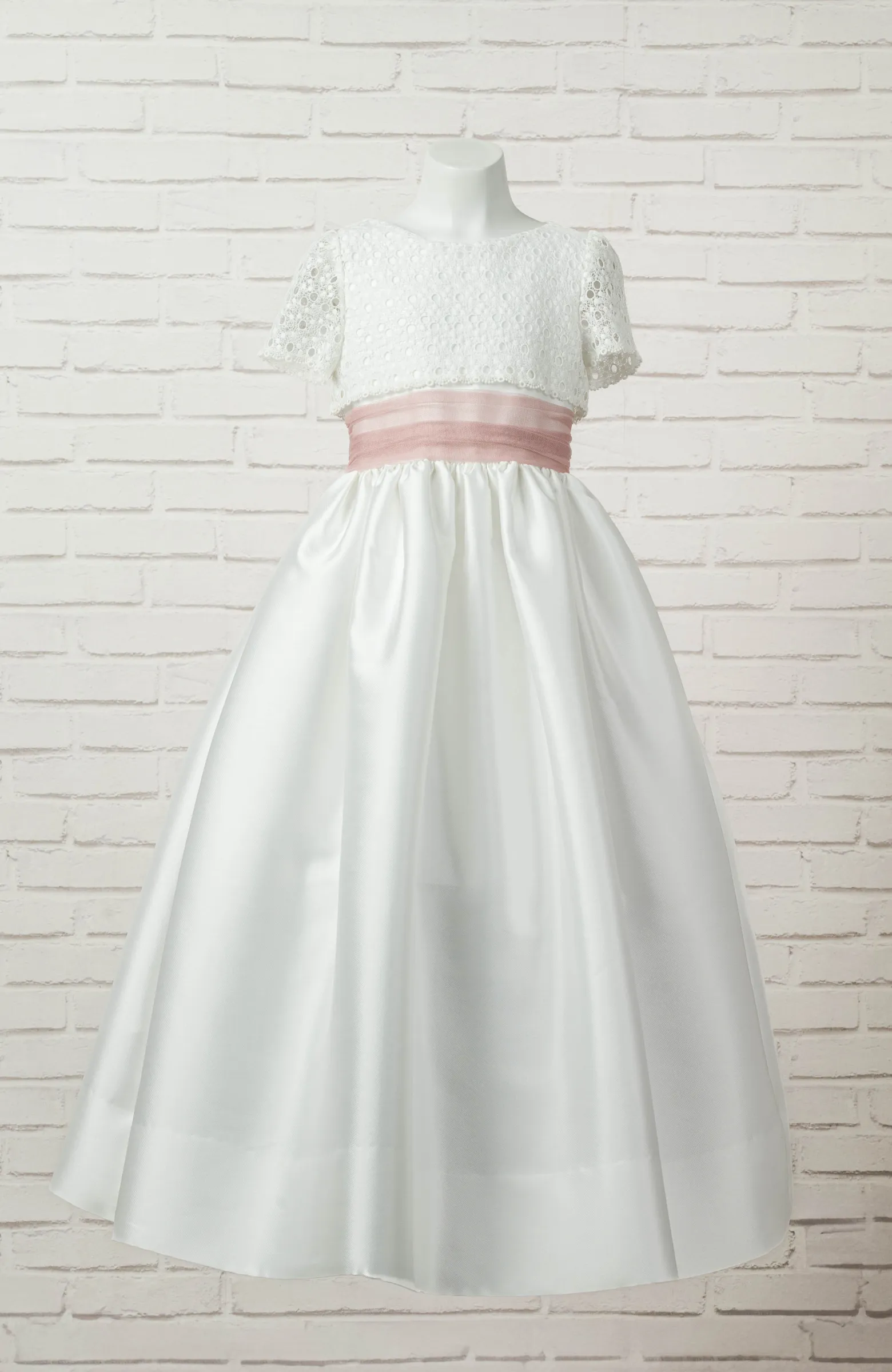 Vestido de Comunión niña Outlet en Madrid y Guadalajara