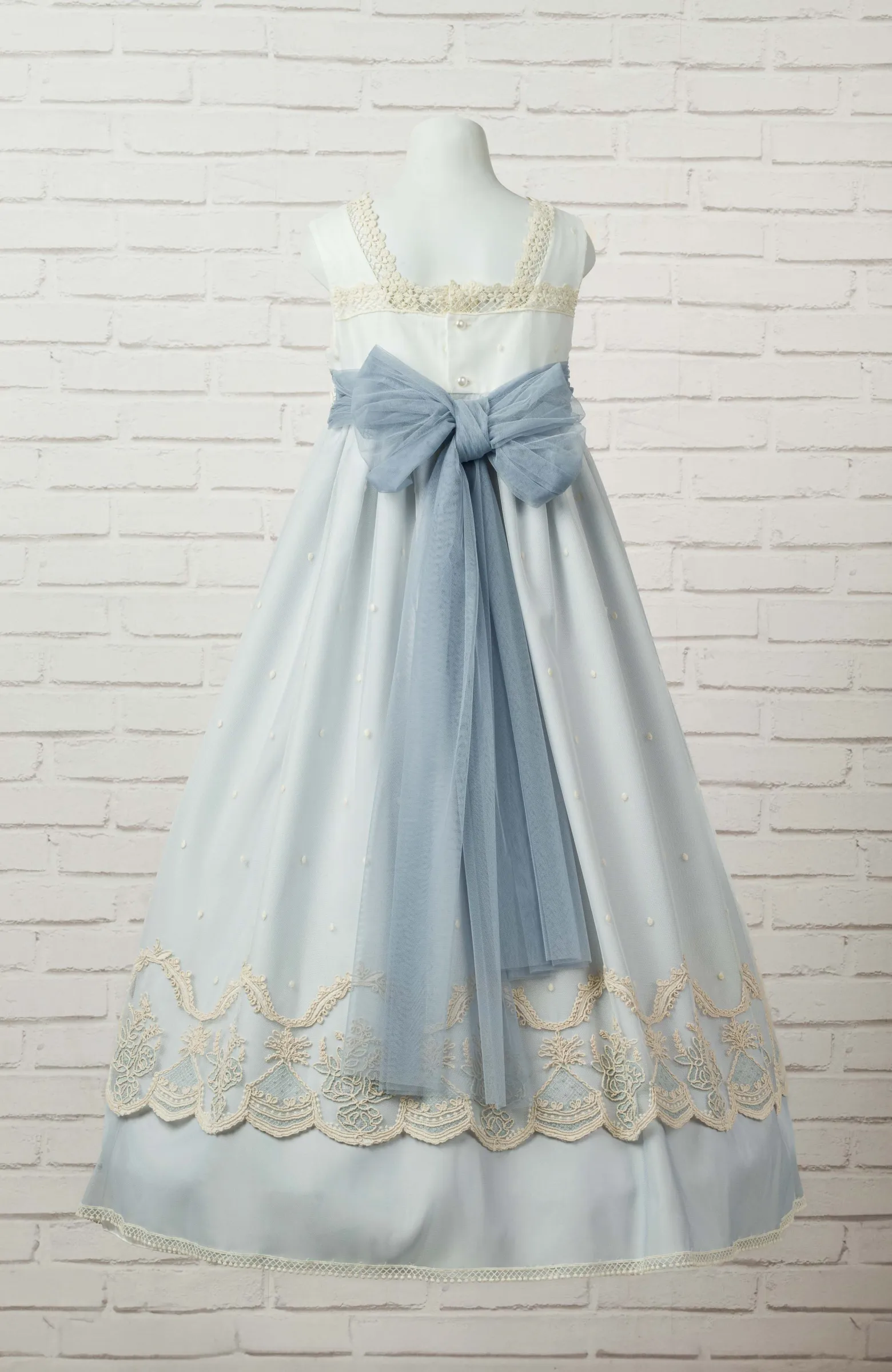 Vestido de Comunión niña Outlet romantico en outlet san fernando de henares