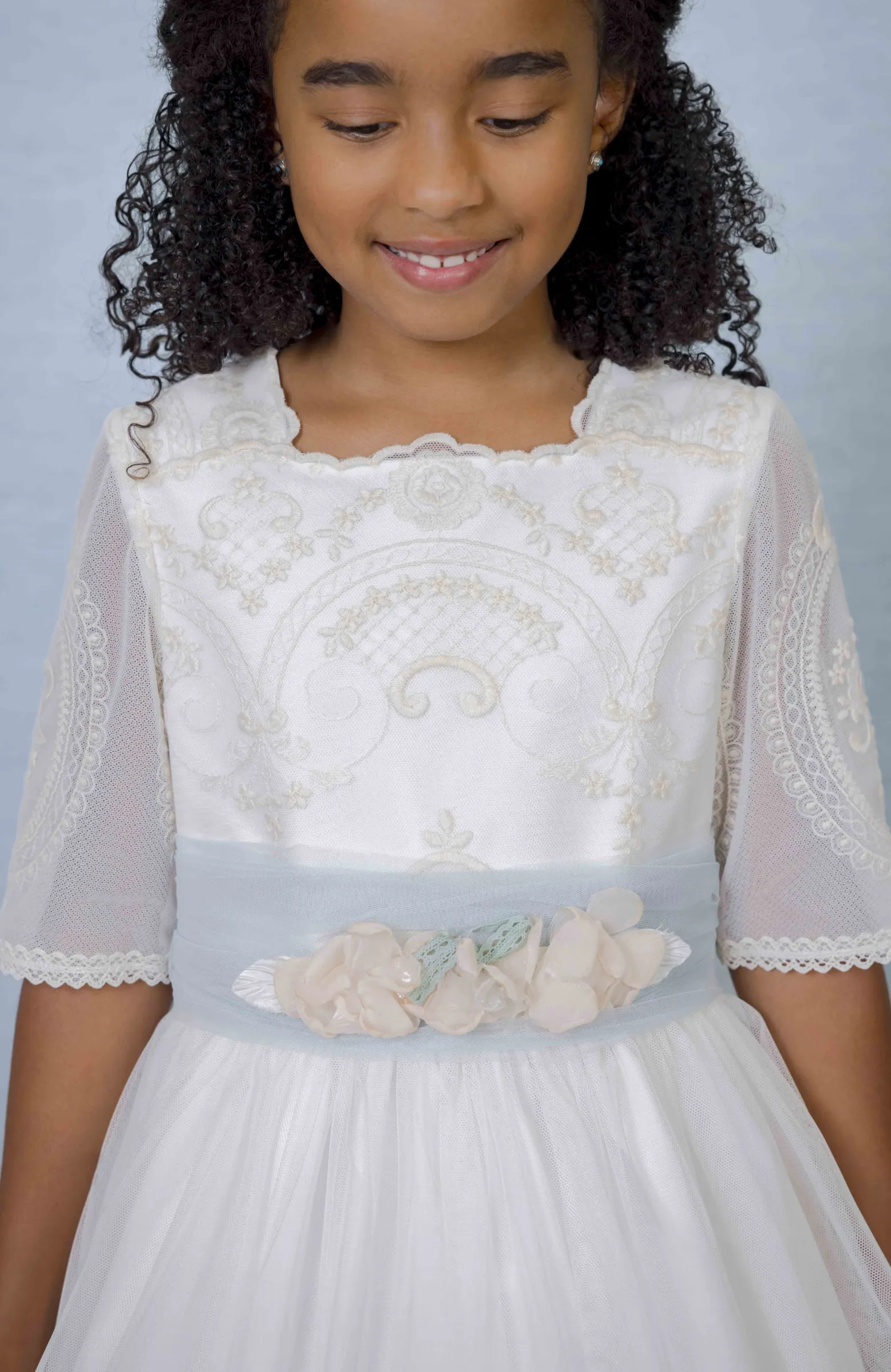 Vestido Comunión bordado fajin verde Clara