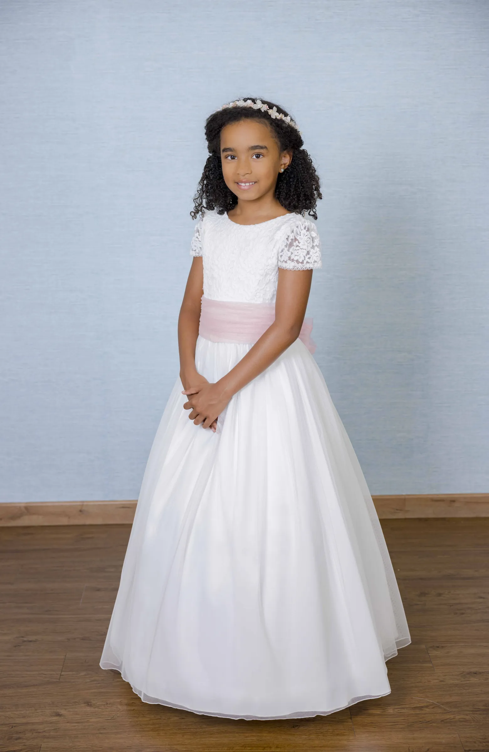 Vestido de Comunión con fajín bordado