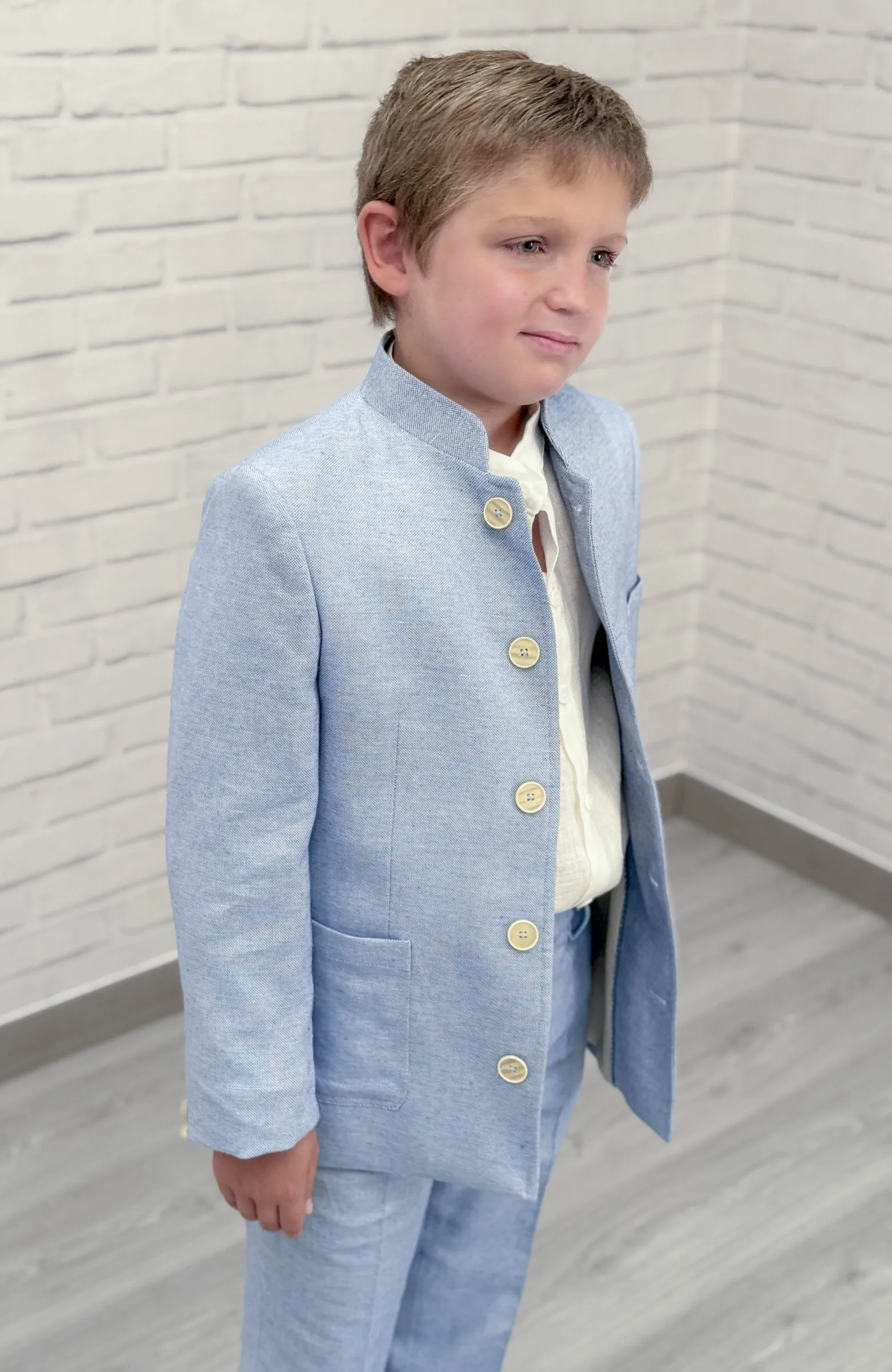 Hecho para emocionar Traje niño lino ceremonia cuello mao azul para Arras en Madrid