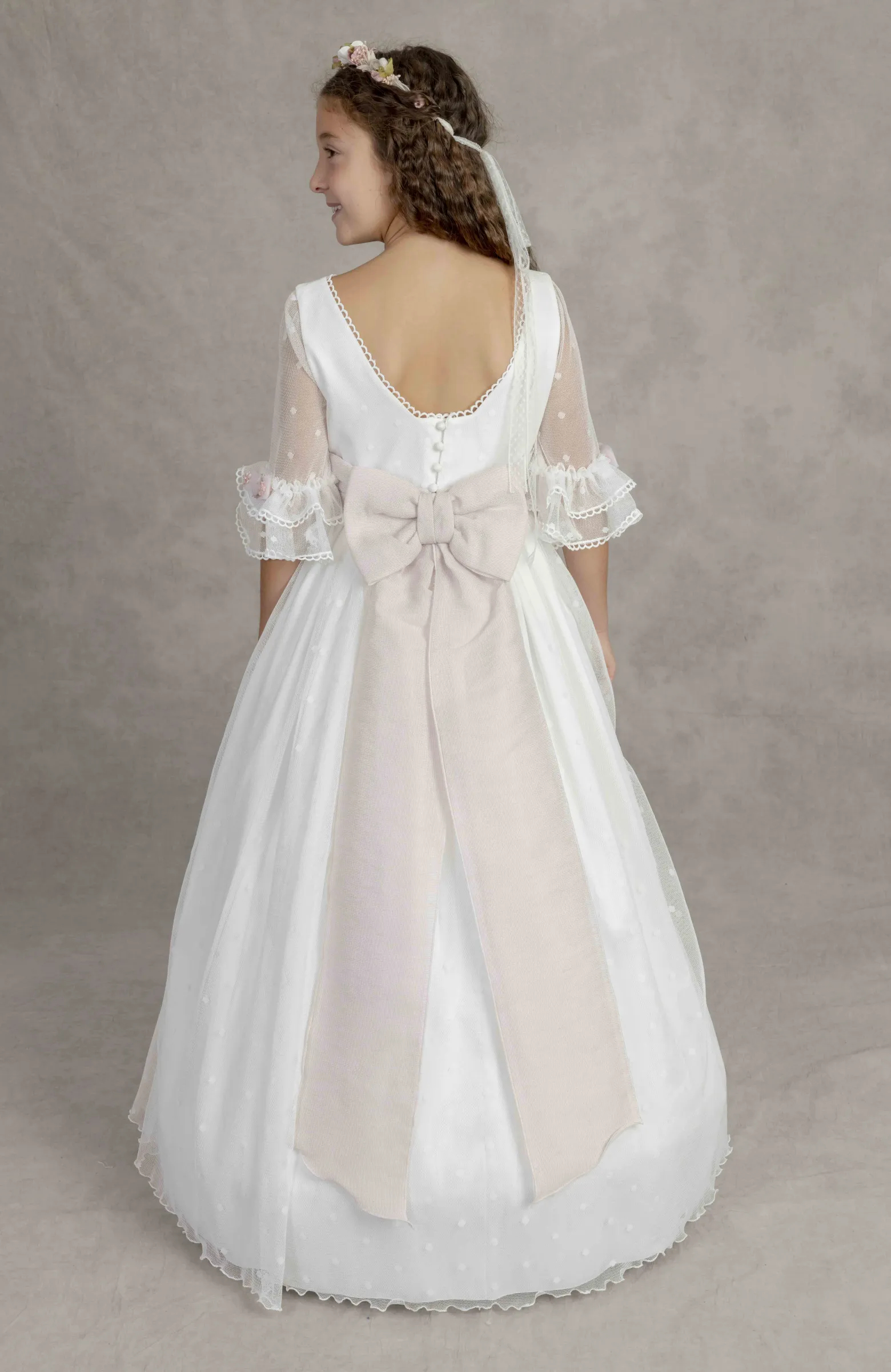 Vestido niña Comunión Lirio Vestido niña Comunión Lirio