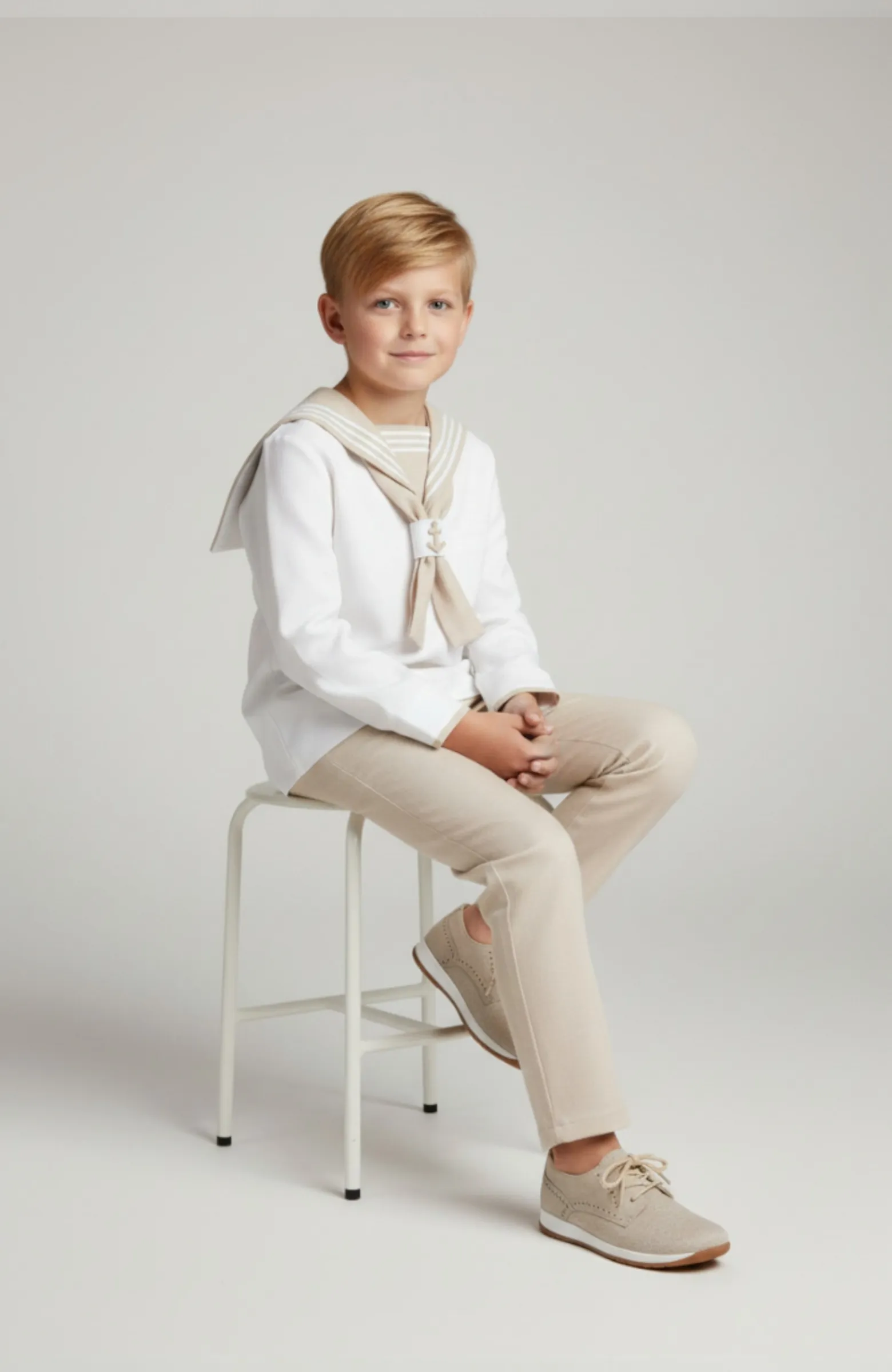 Zapato niño Comunión Tipo Sport Tostado