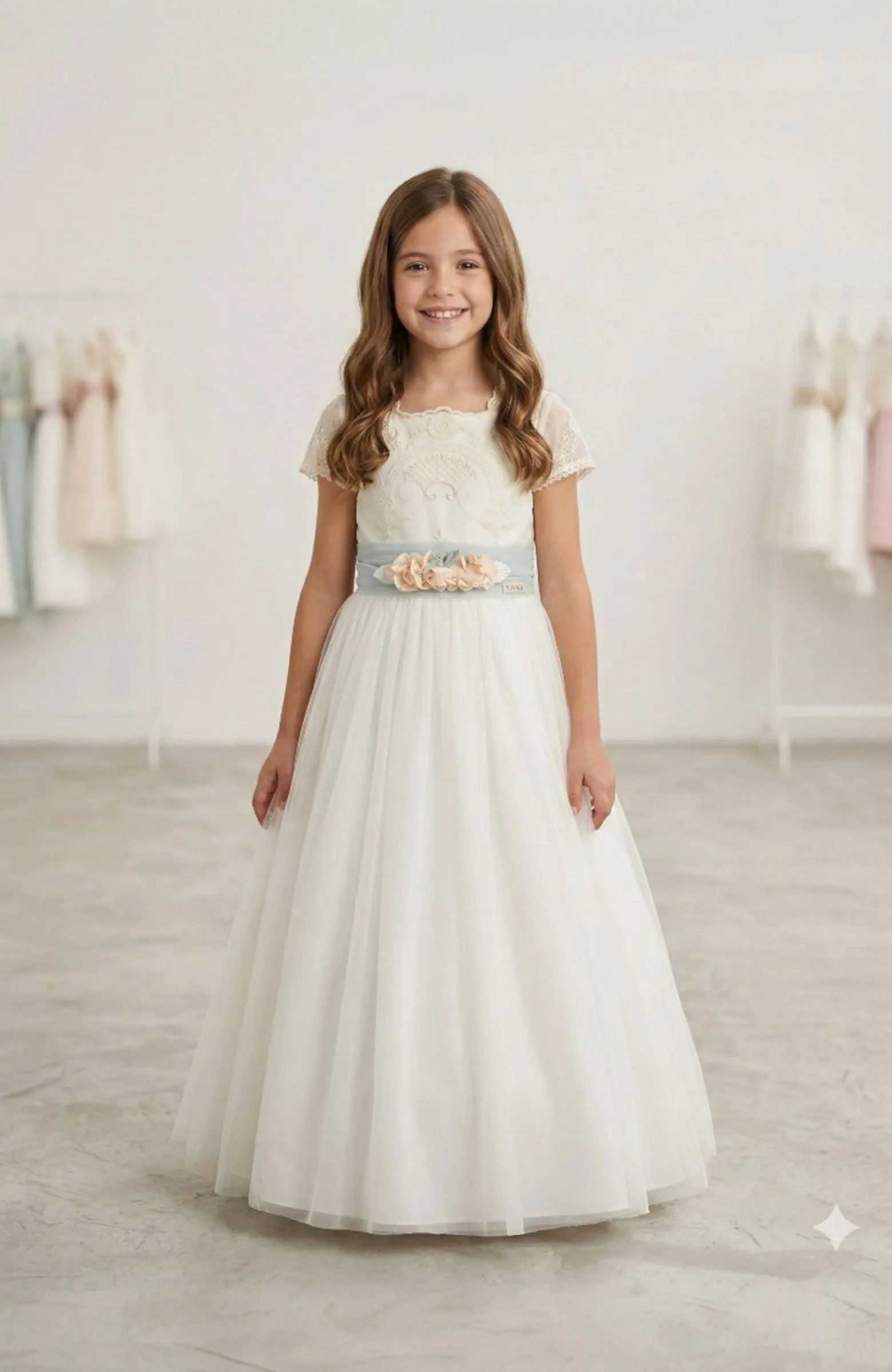 Vestido de Comunión bordado fajin verde Clara