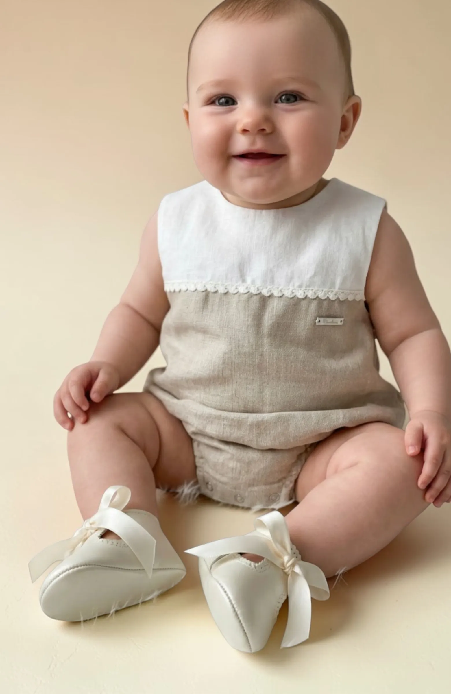 Zapato bebé Bautizo nácar 