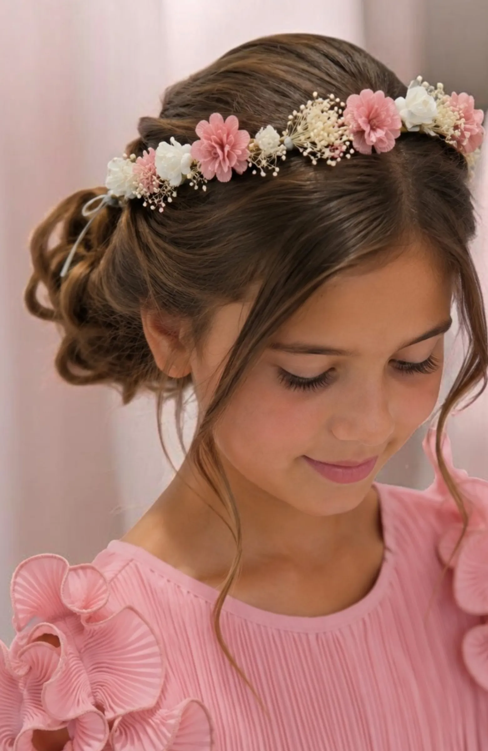 Corona niña ceremonia rosa Pingüino