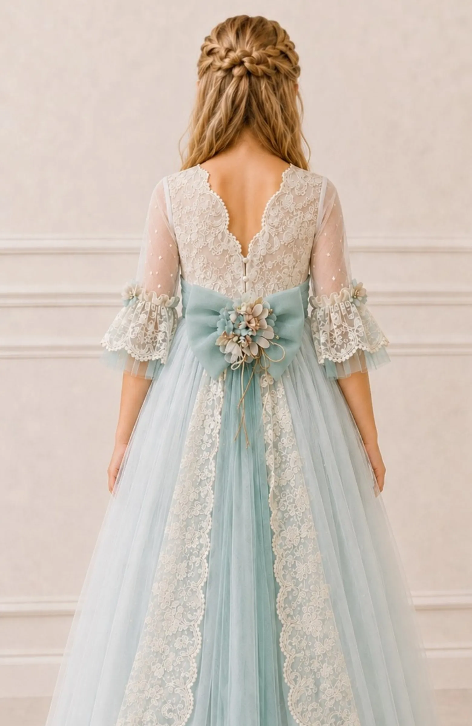Vestido de comunión con fajín verde Perla