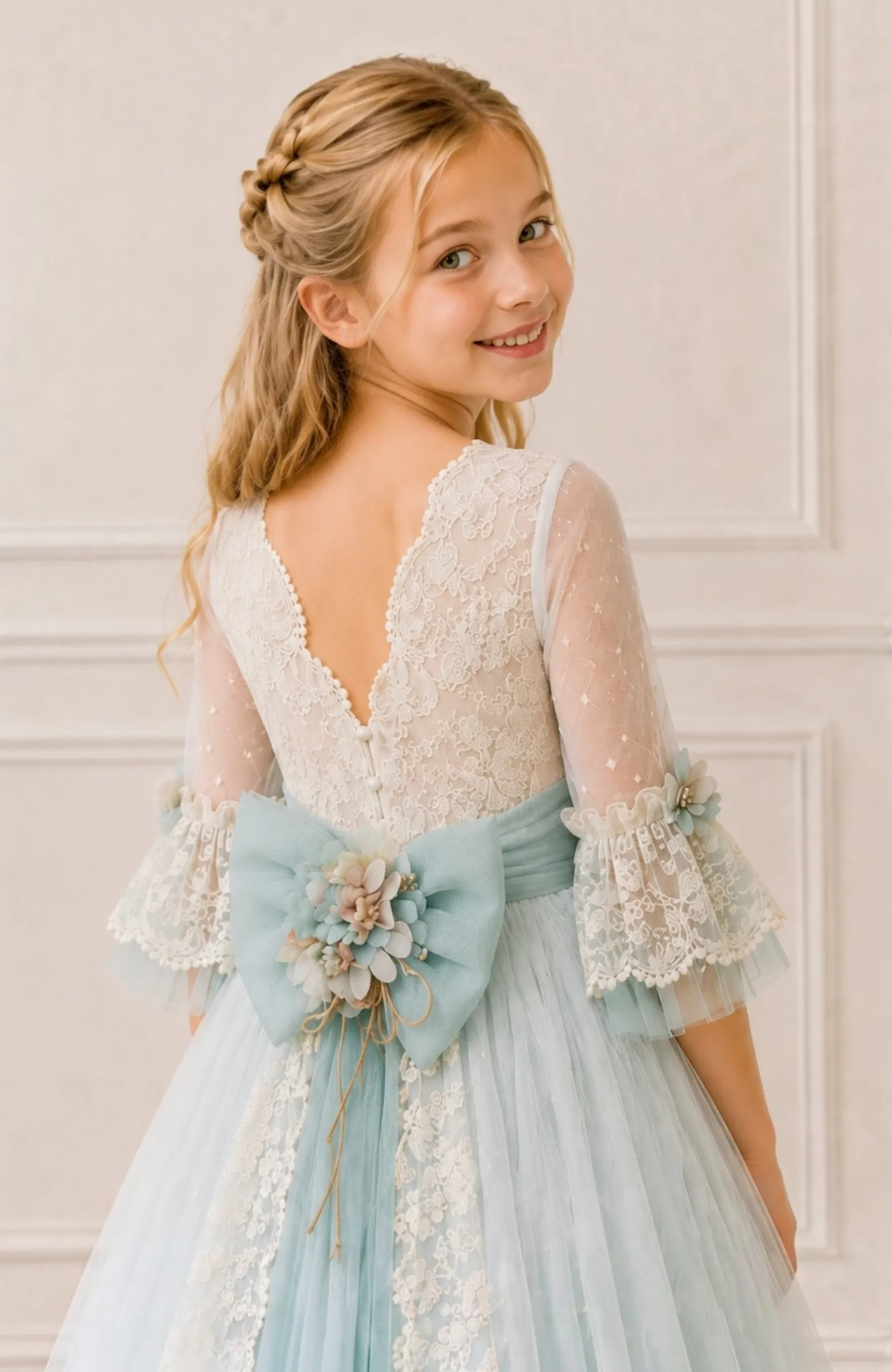 Vestido de comunión con fajín verde Perla