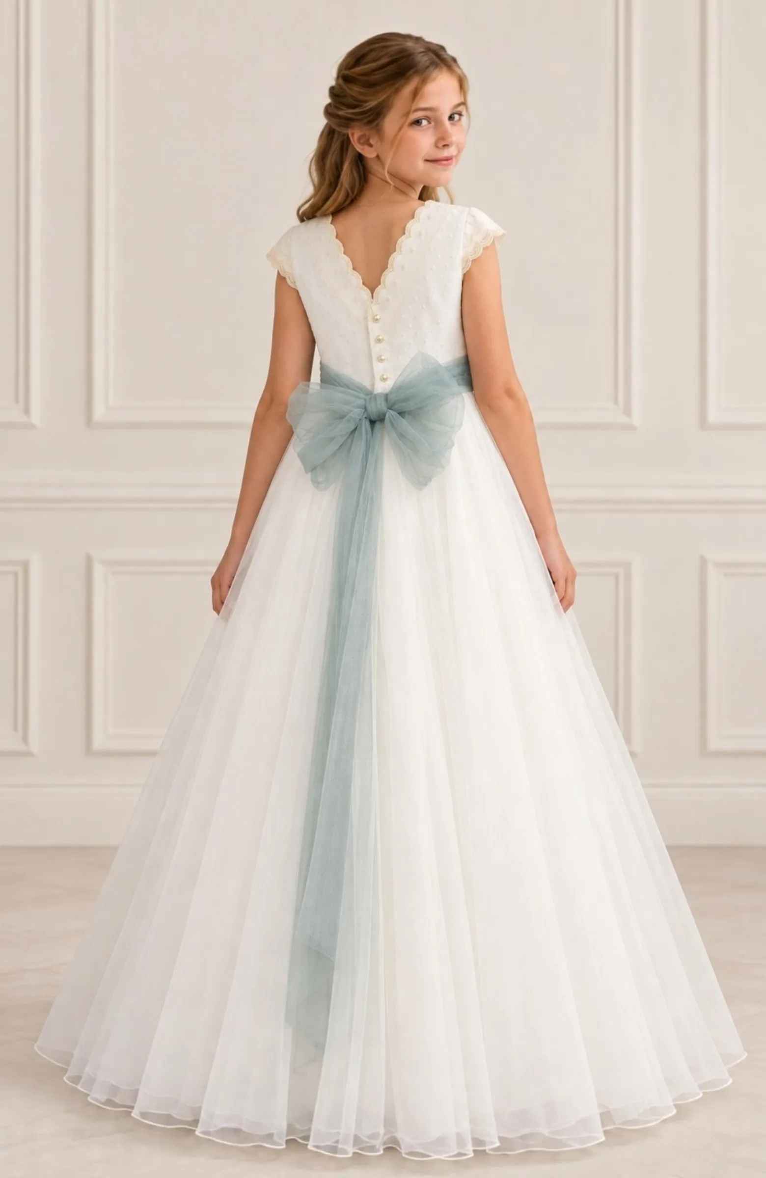 ¡Vestido Comunión capa fajin verde Jade