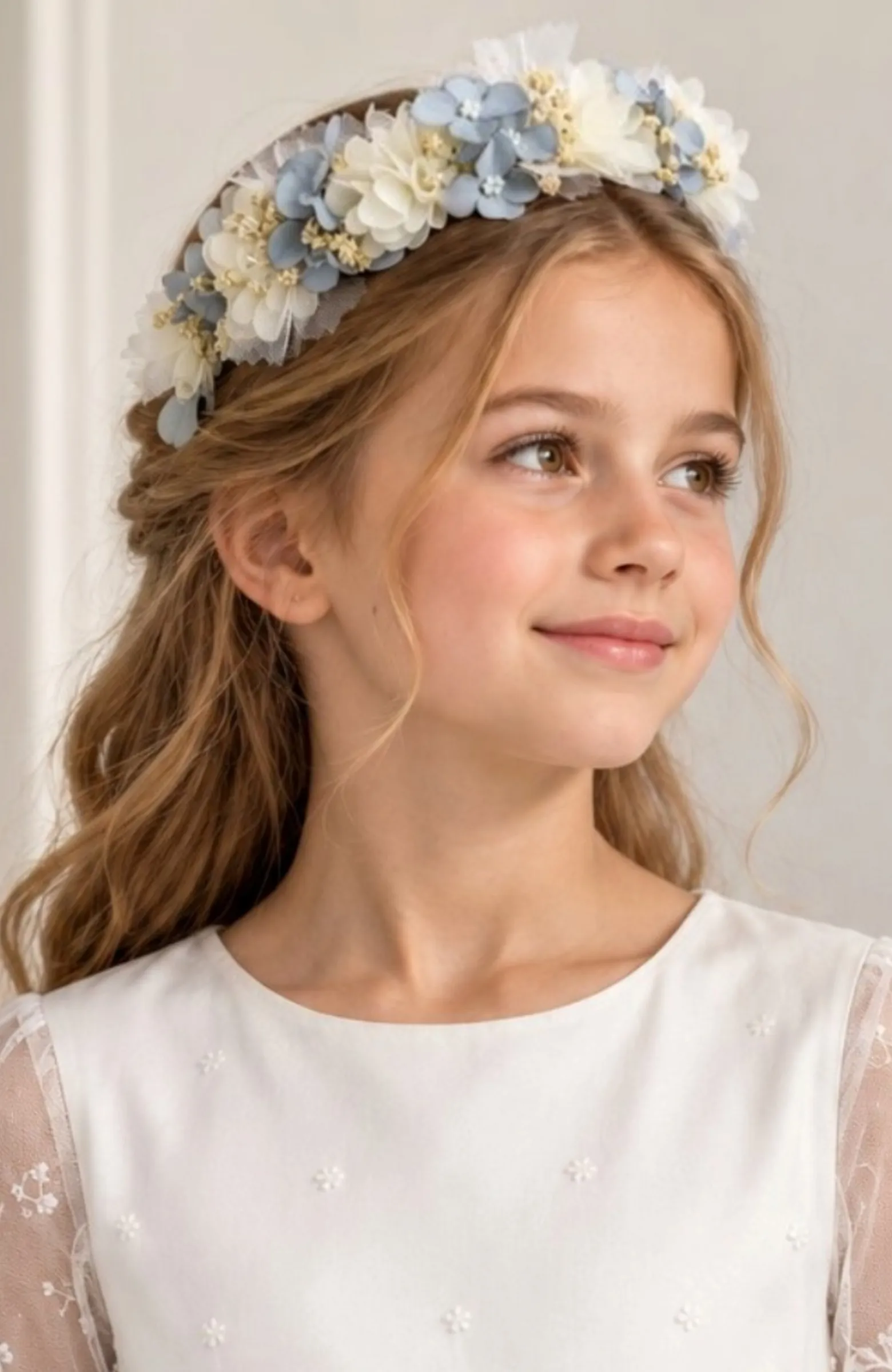 Corona niña ceremonia Comunión azul Charo